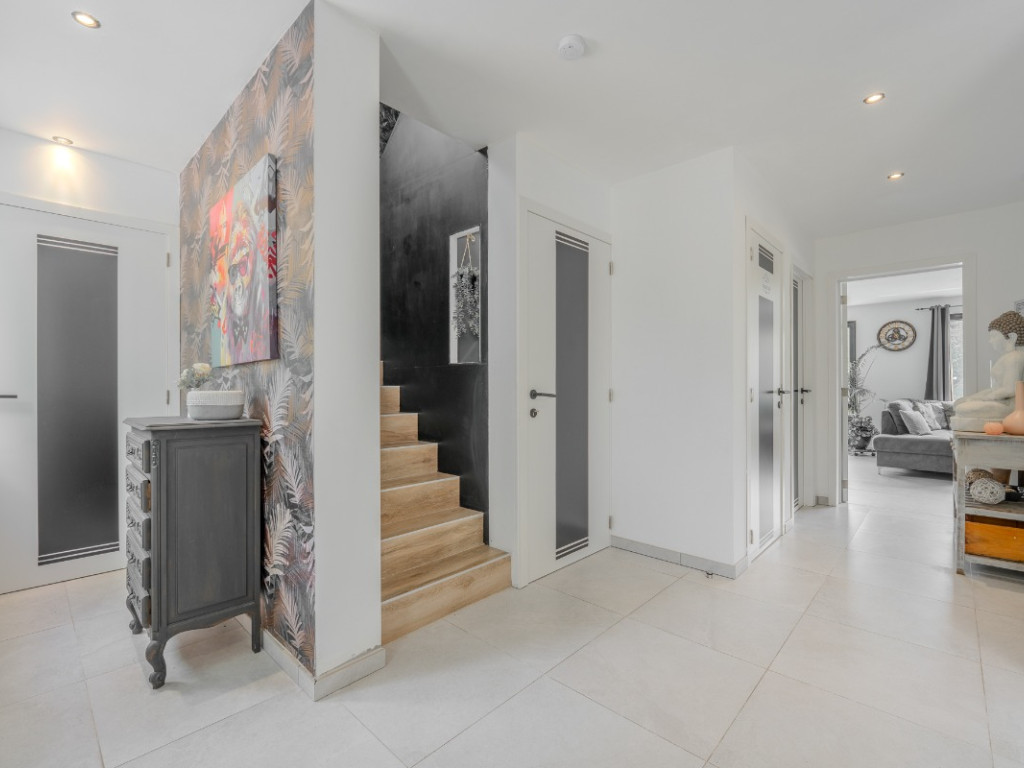 Rue de France - 119 - - 5540