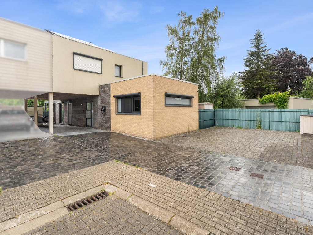 Kluisbeekstraat - 11 - - 1745