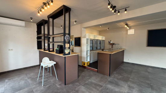 Stationsstraat - 104 - - 2235