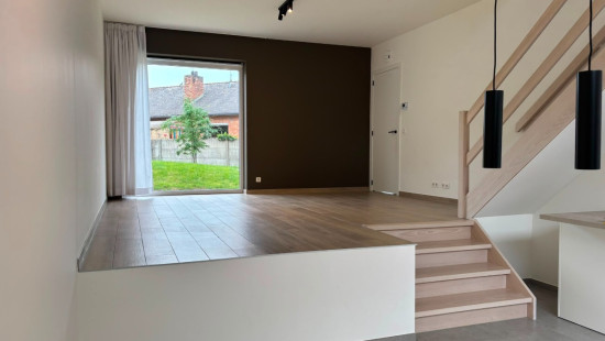 Ieperse Steenweg - 6 E - - 8630