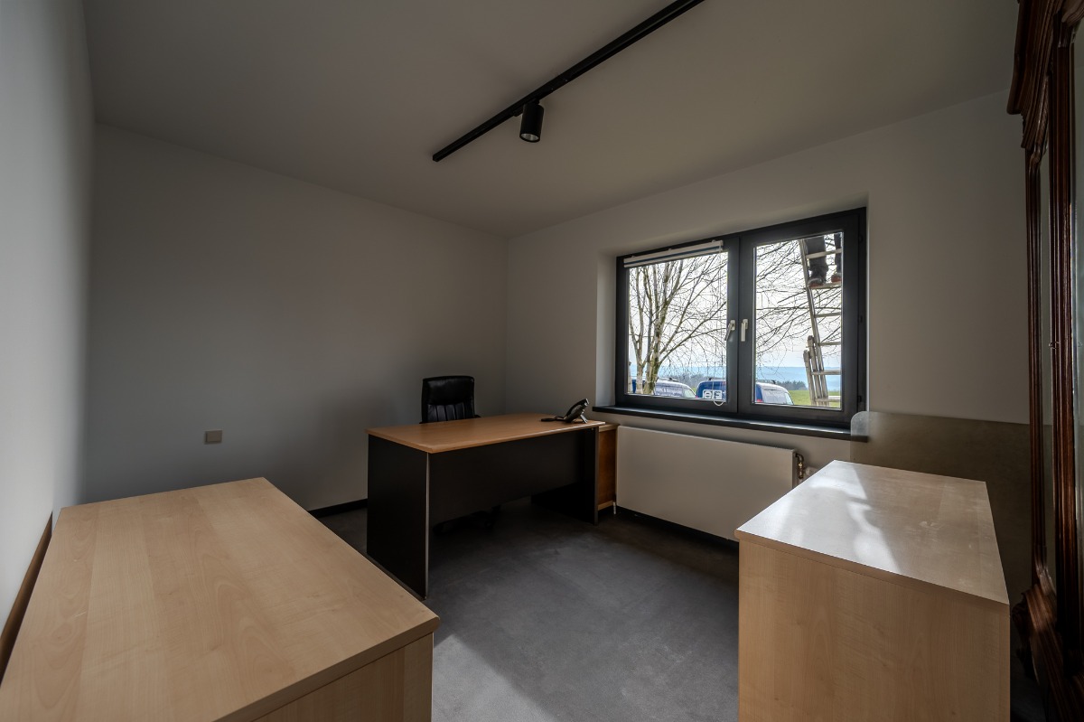 Bureau LOCATION à Heinstert