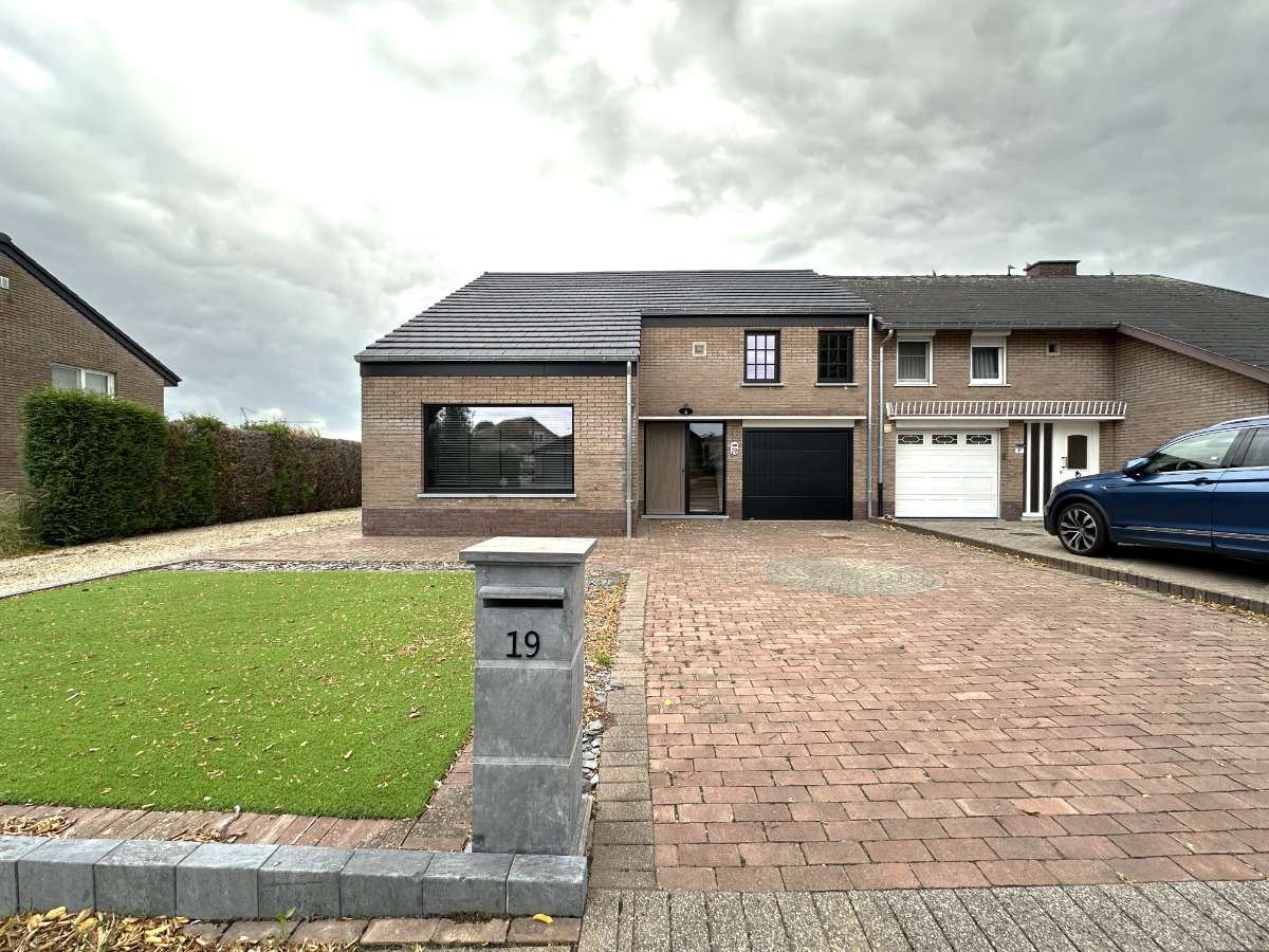Family home in Hoeselt