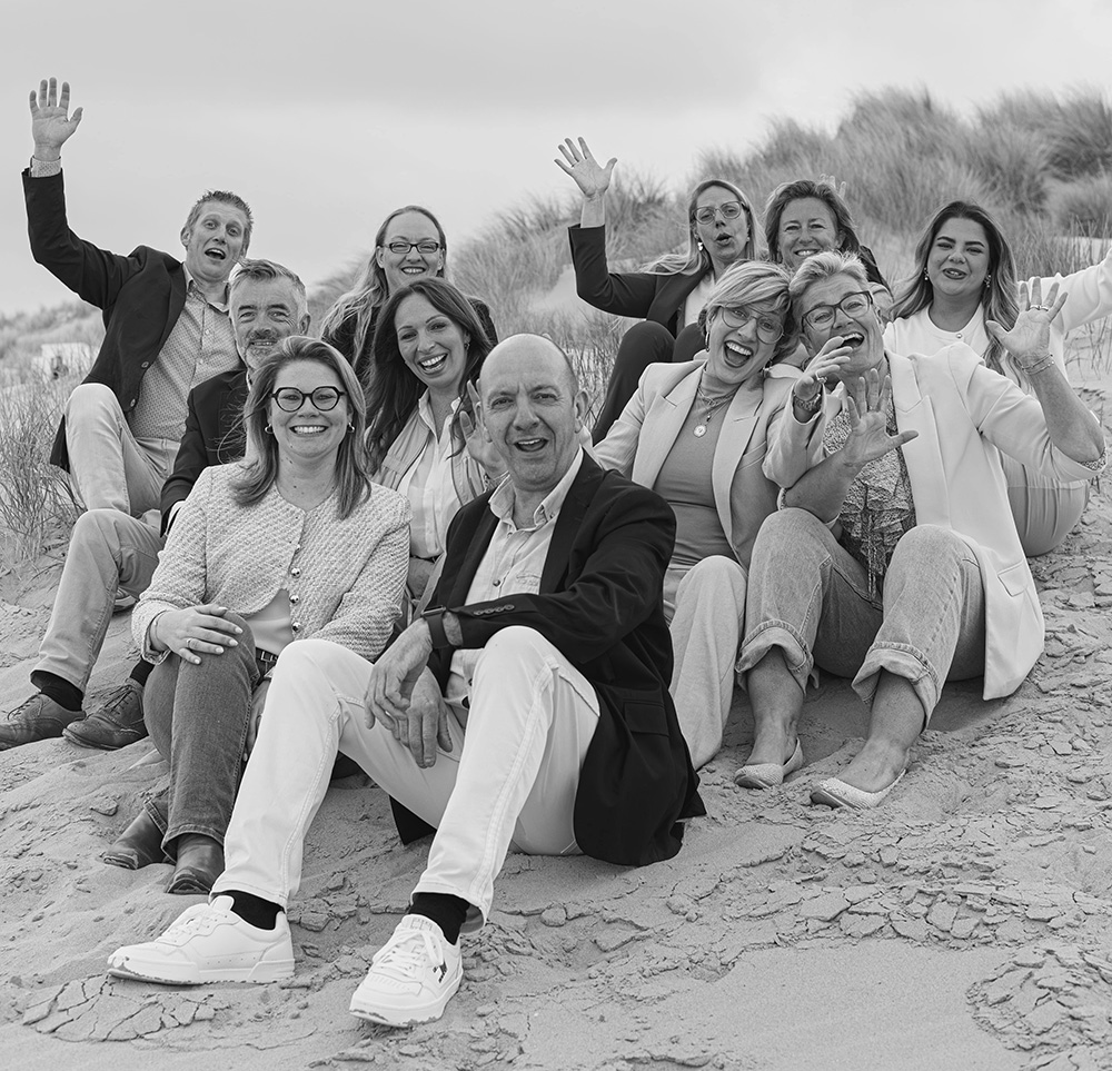 SERVIMO HOLIDAYS TEAM crop