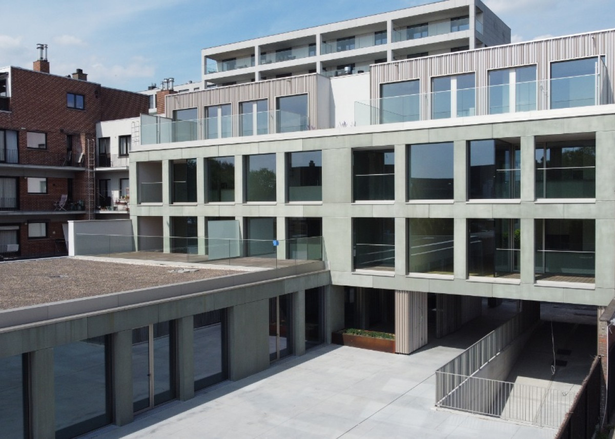 drone luxe apartement te koop.JPG