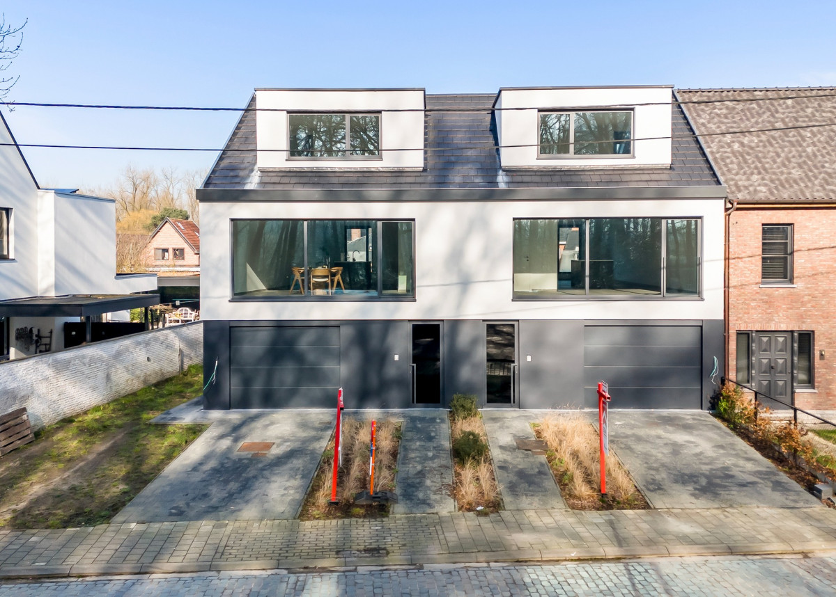 Te-Koop-Huis-Louis de Baerdemakerstraat-49-Bornem - 01.jpg