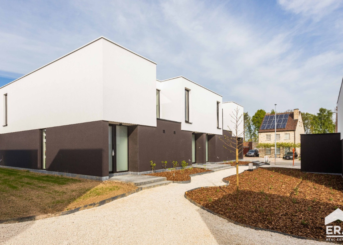 ProjectTerEekApril-11.jpg