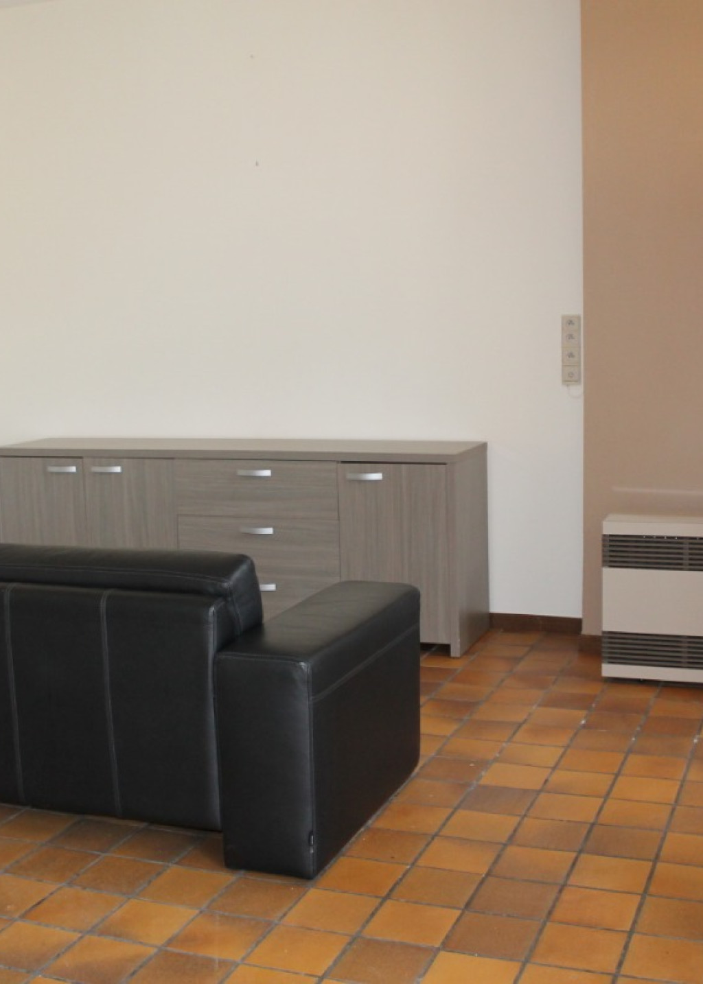 Marktplein - 7 - 00.01 - 8750