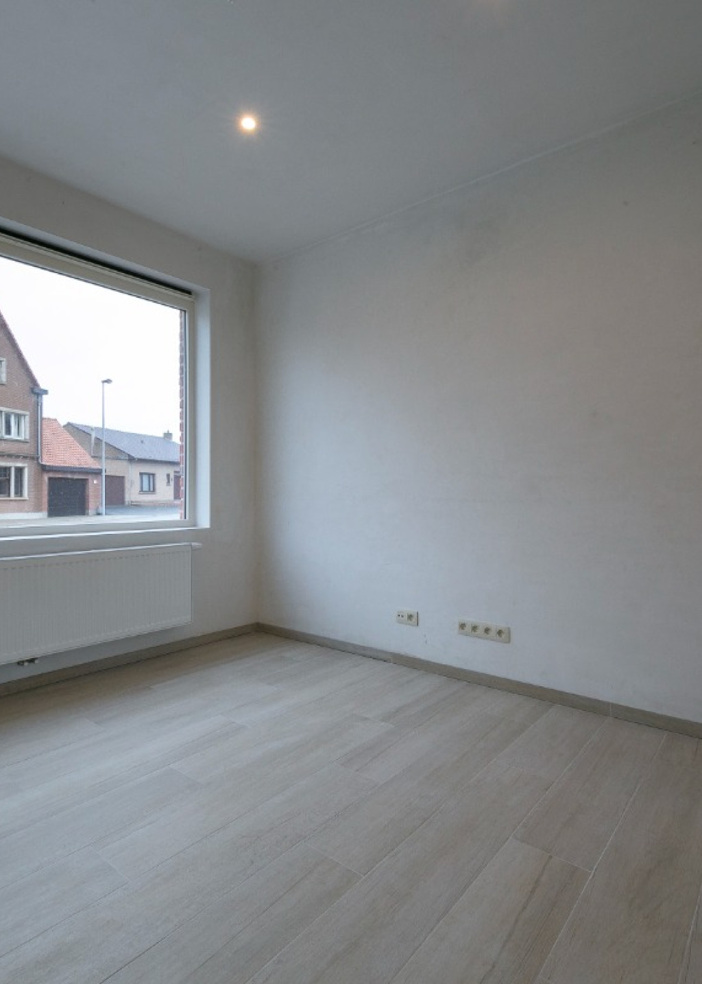 Moenaardestraat - 52 - - 8970