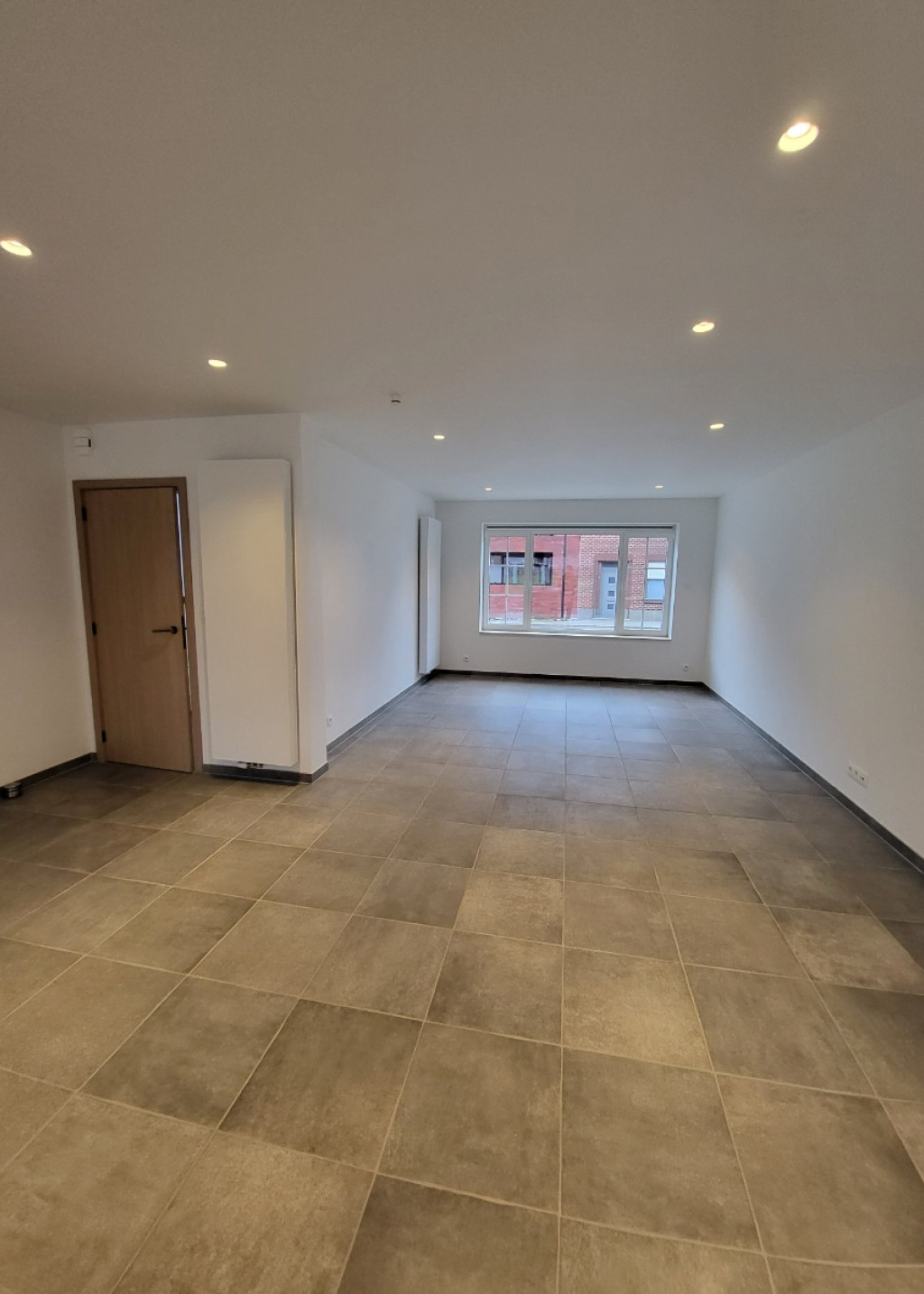 Ieperstraat - 71 - - 8980
