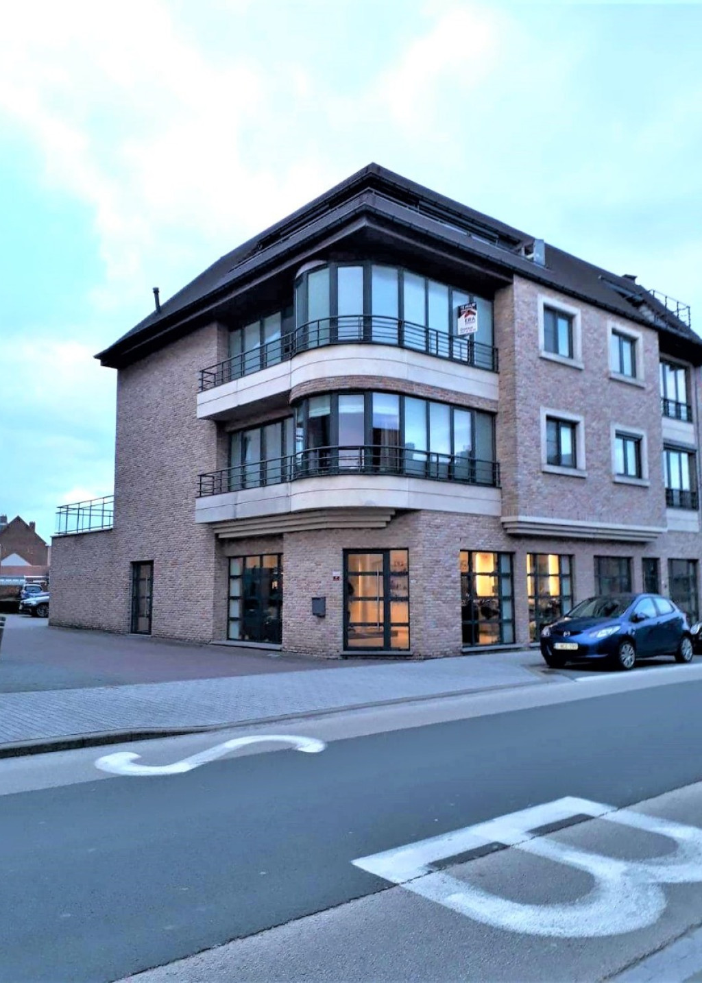 Dikkebusseweg - 142 - 2B - 8900