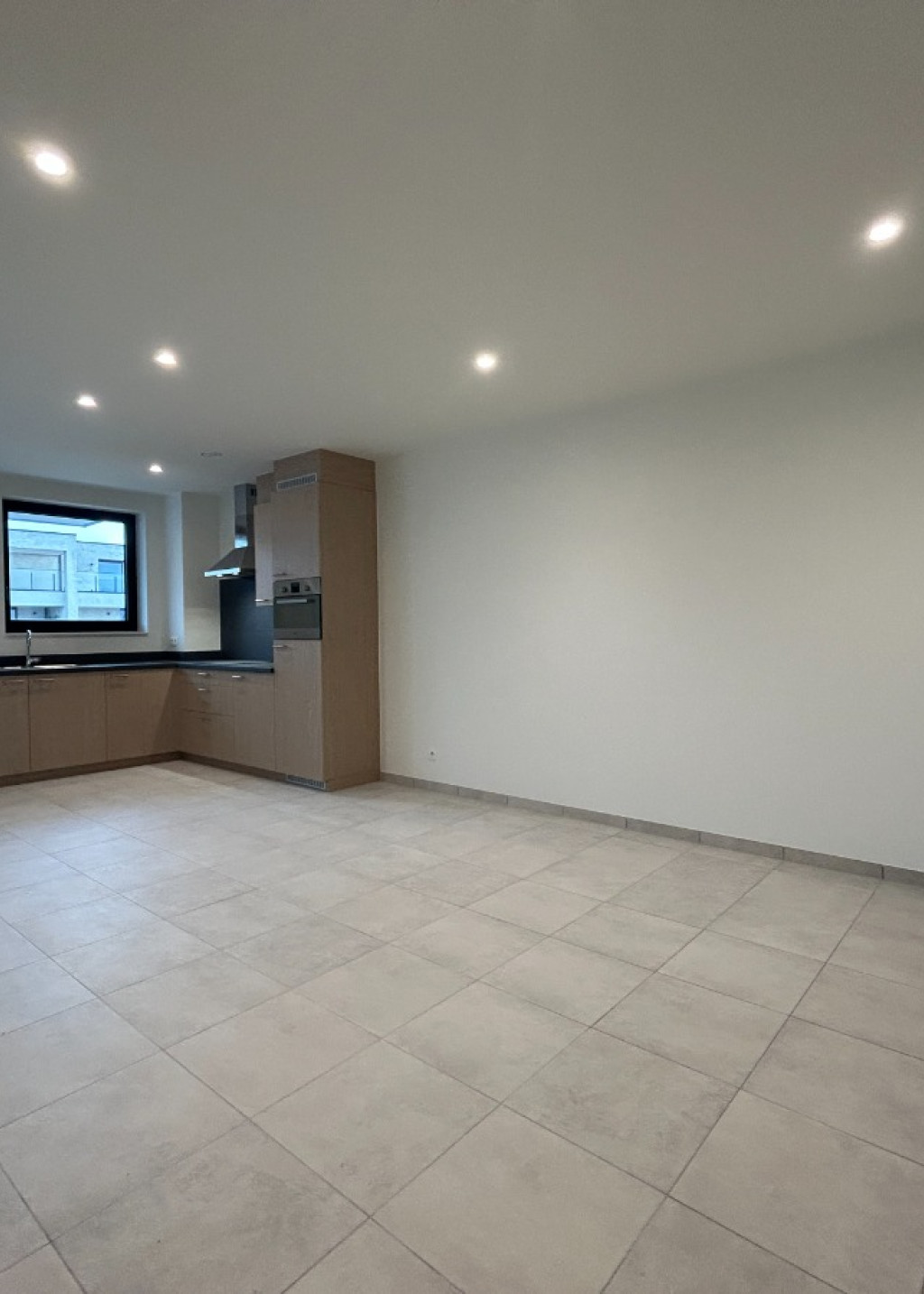 De Admiraliteit - 24 - 0102 - 3920