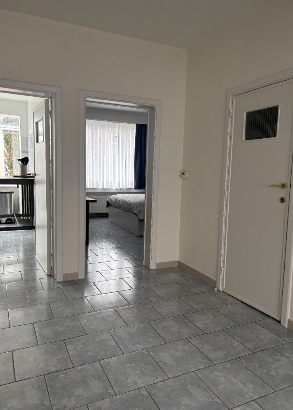 Avenue d'Avril - 27 - - 1200