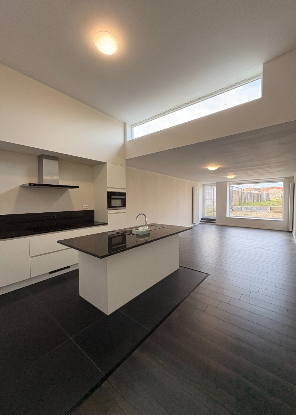 Komenstraat - 70 - - 8940