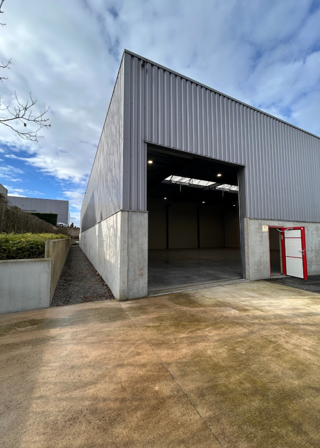 Nijverheidslaan - 14F - - 8890