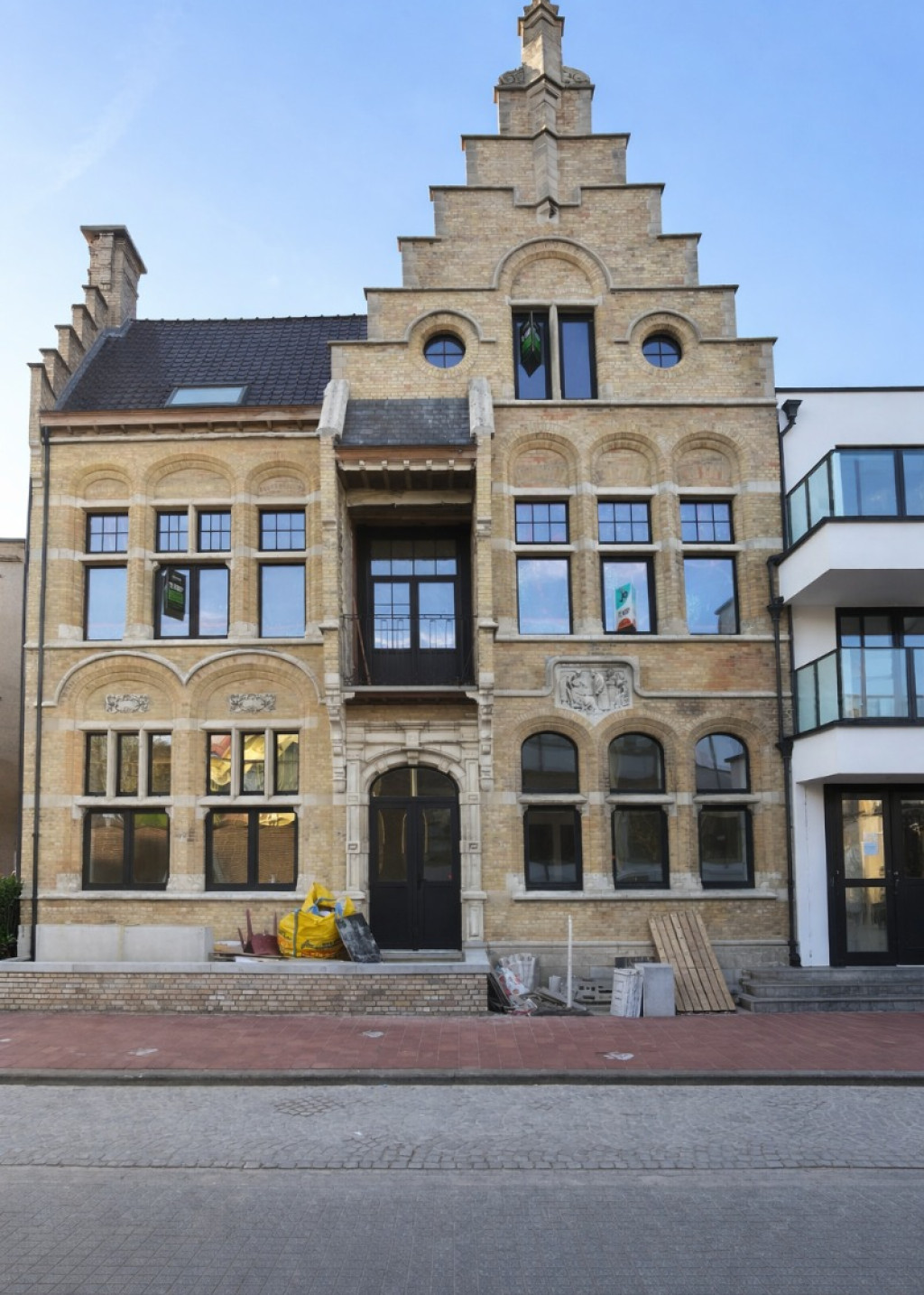 Marktstraat - 22 - - 8810