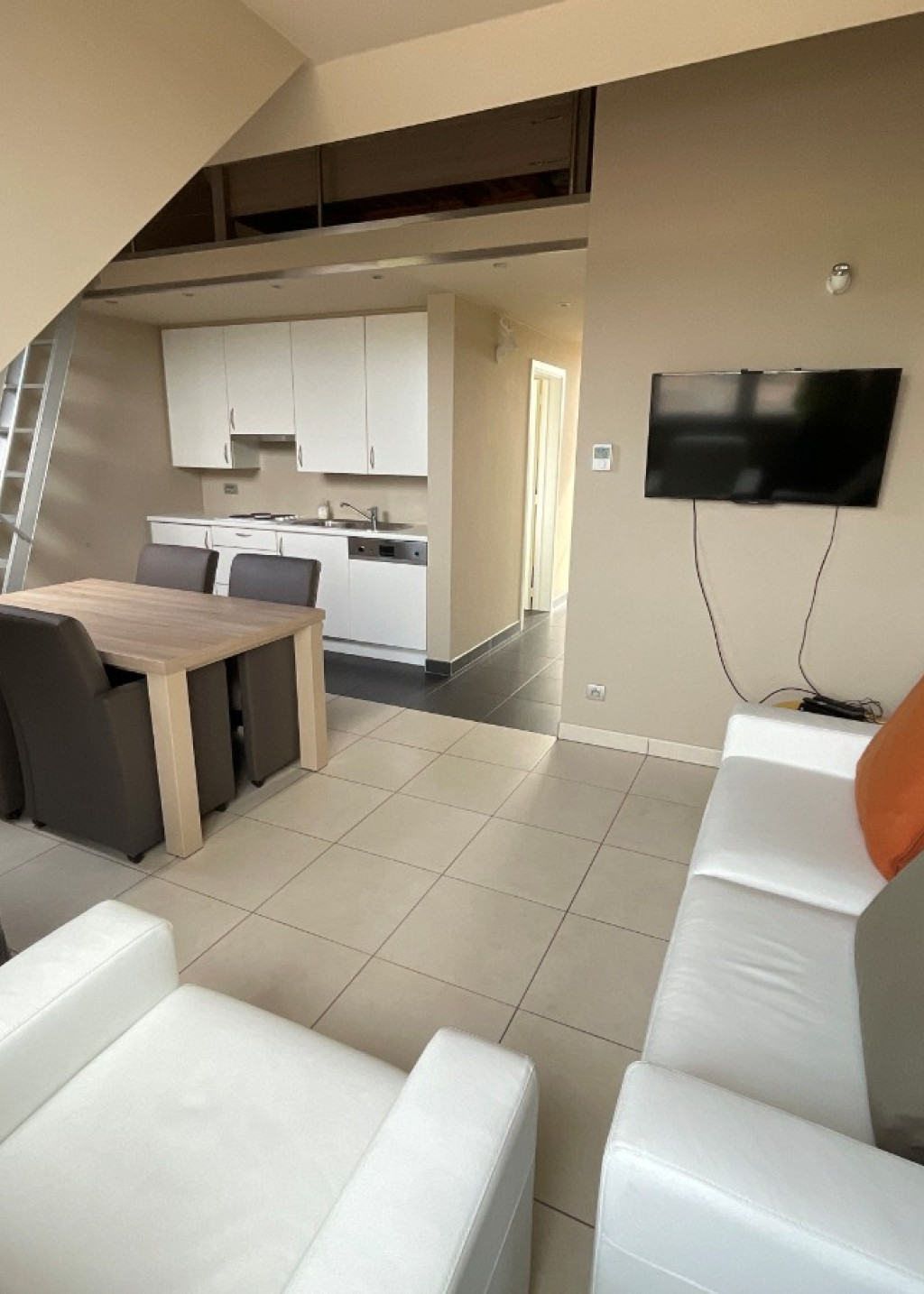 Broechemse Steenweg - 110C - - 2560