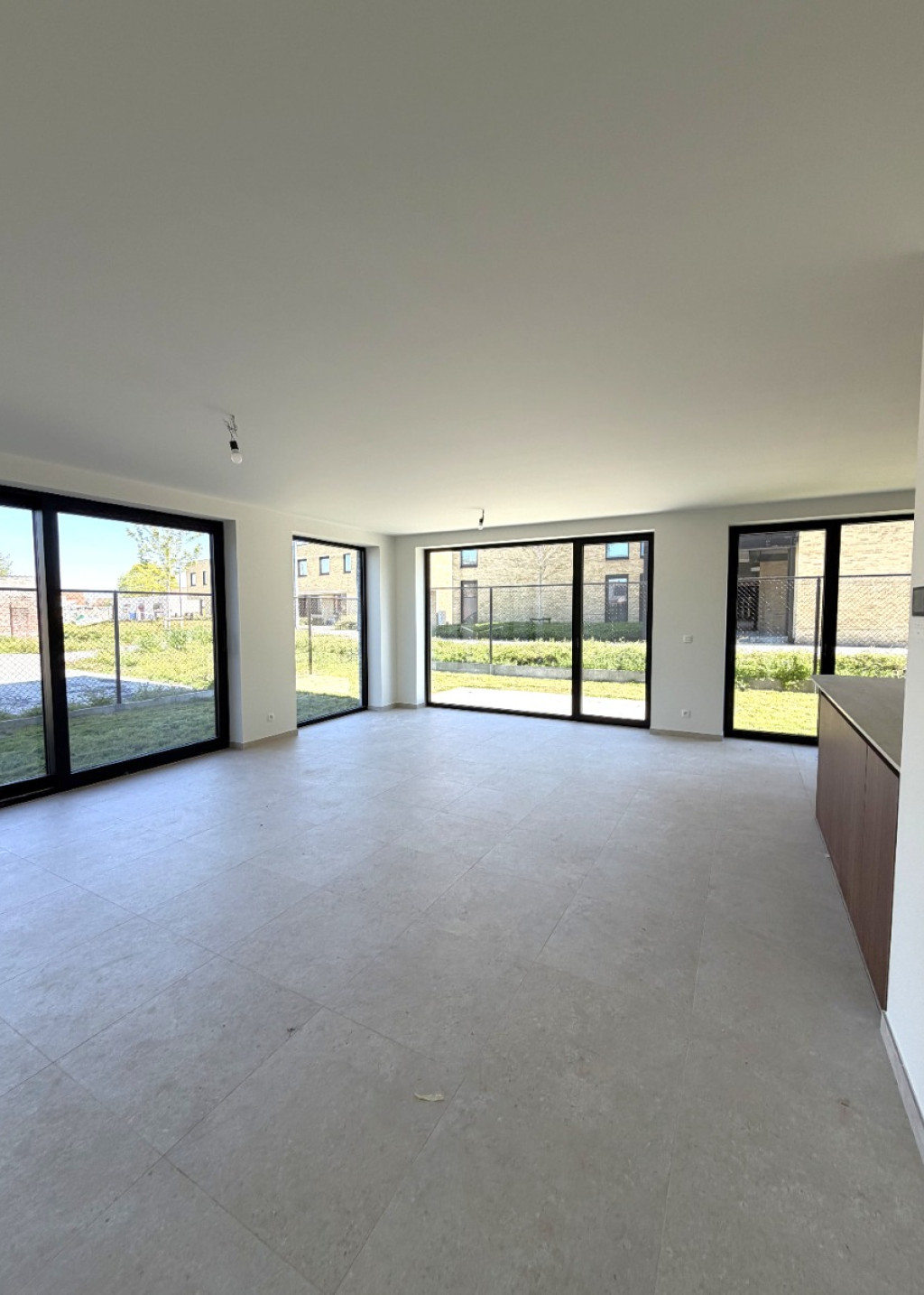 Schoolstraat - 8 - 00.02 - 8750