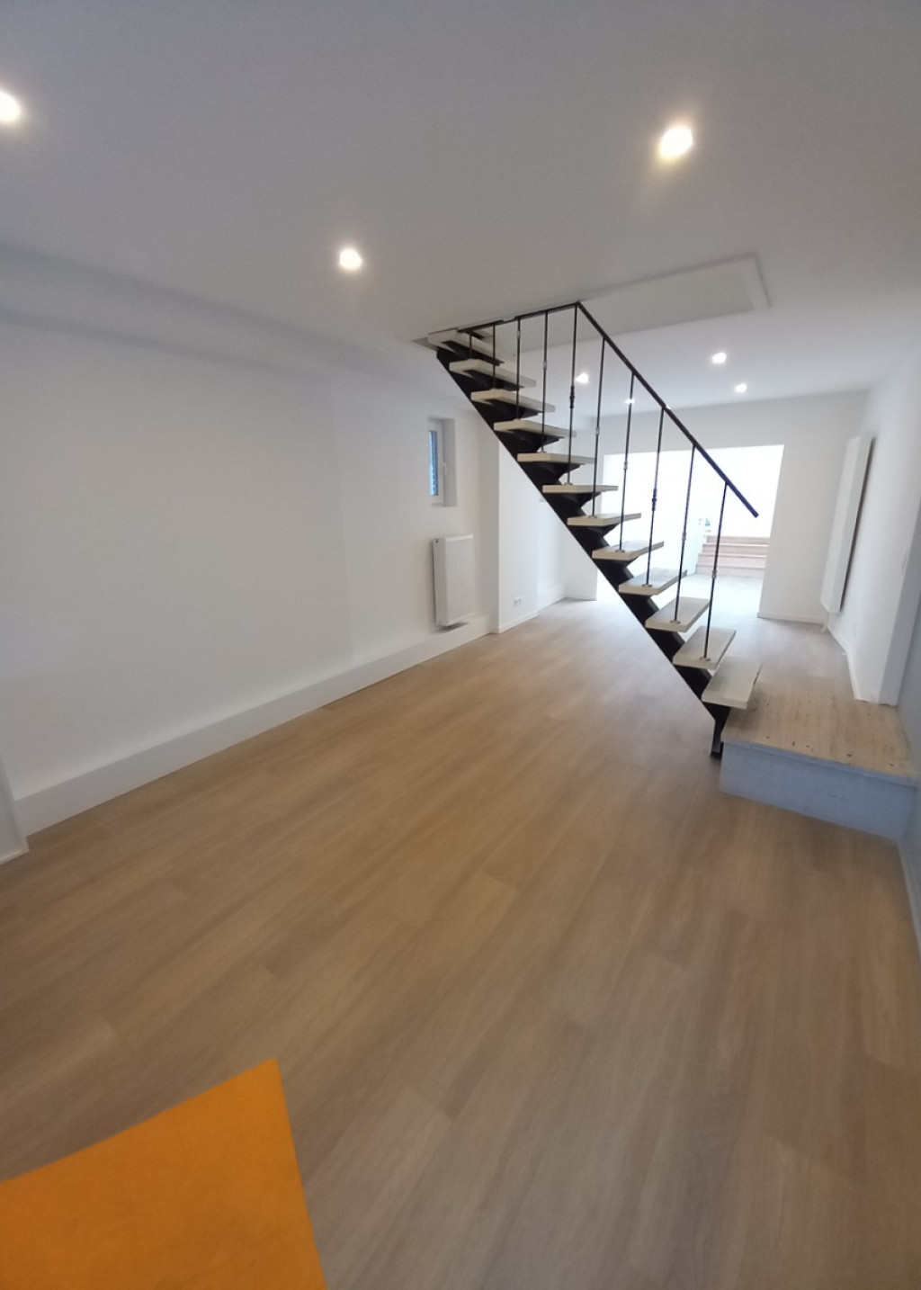 Louis Paul Boonstraat - 42 - - 9300