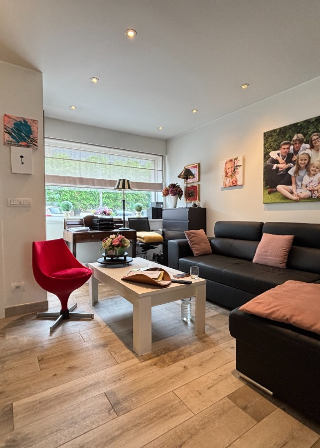 Hoekestraat - 7 - - 8300