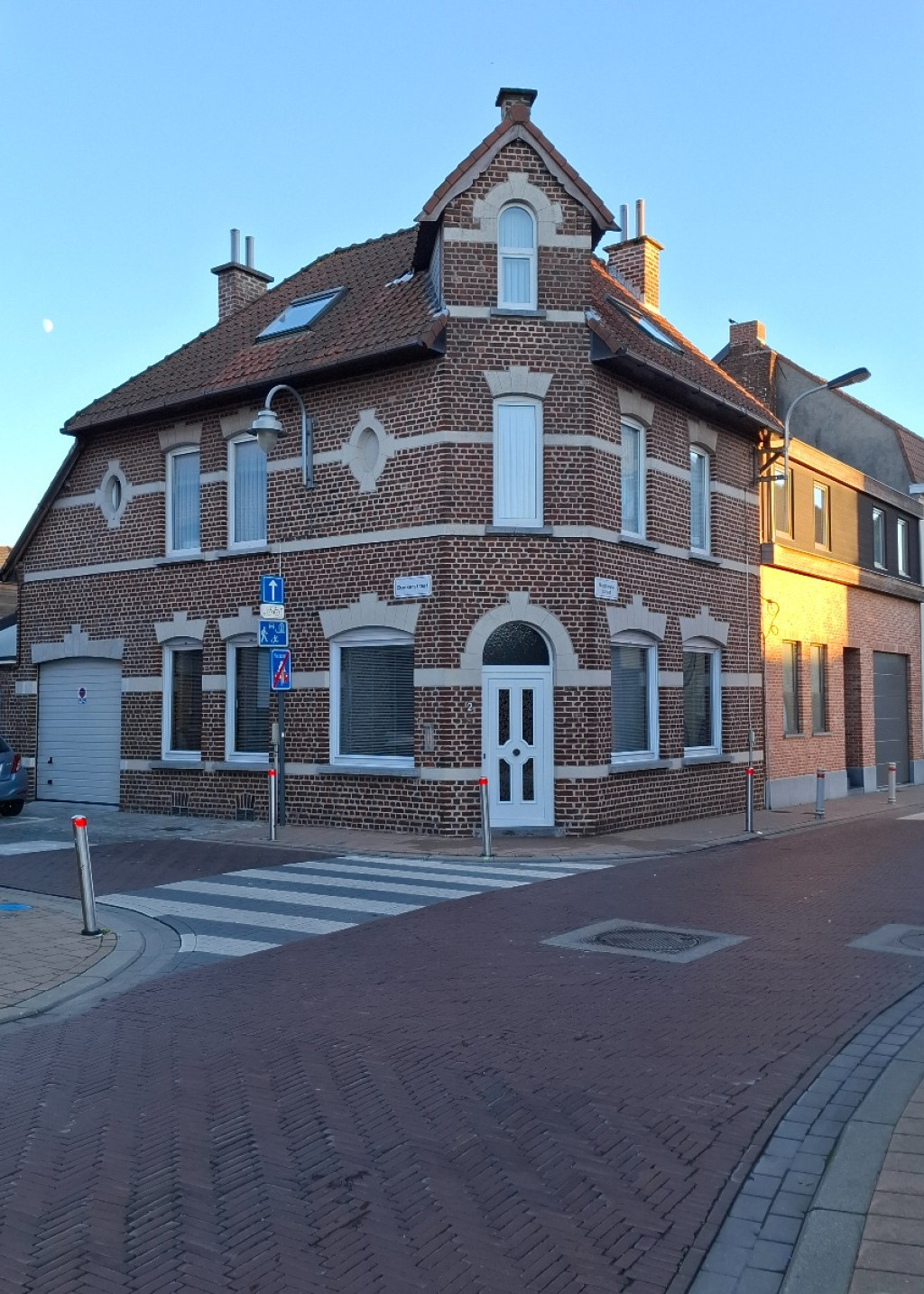 Donkerstraat - 2 - - 8940