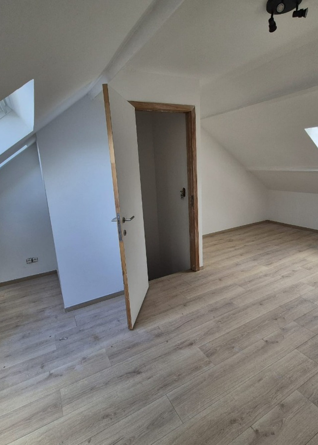 Dikkebusseweg - 103 - - 8900