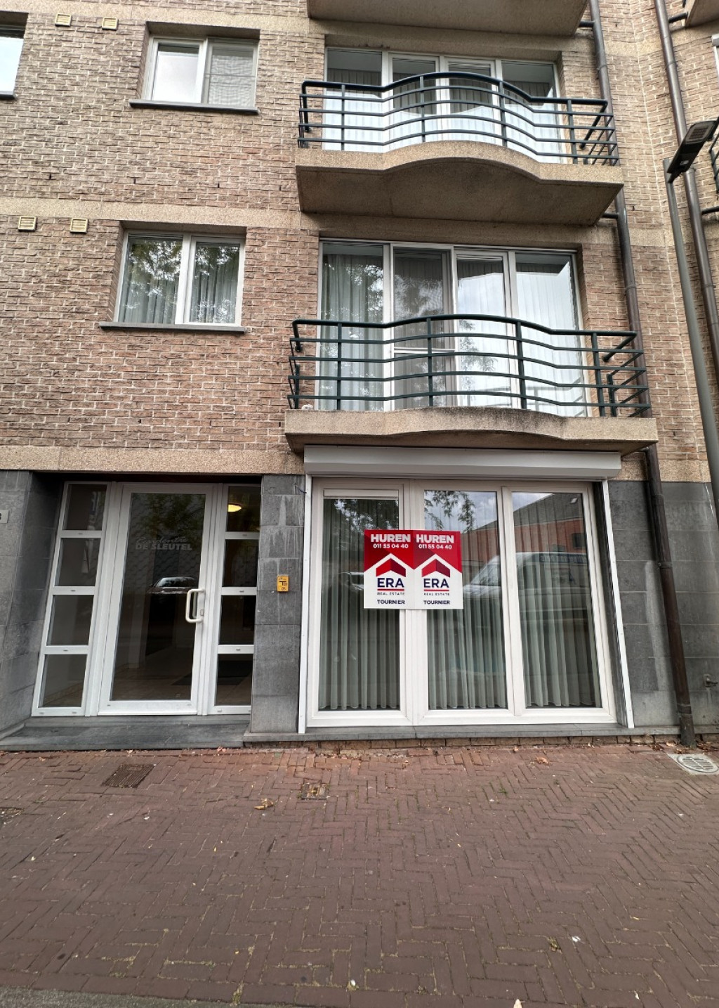 Edmond van Hoofstraat - 3 - 2 - 2400