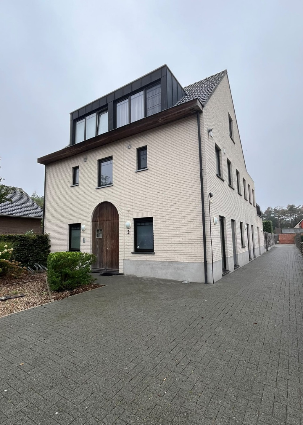 Beersebaan - 3 - 1 - 2350