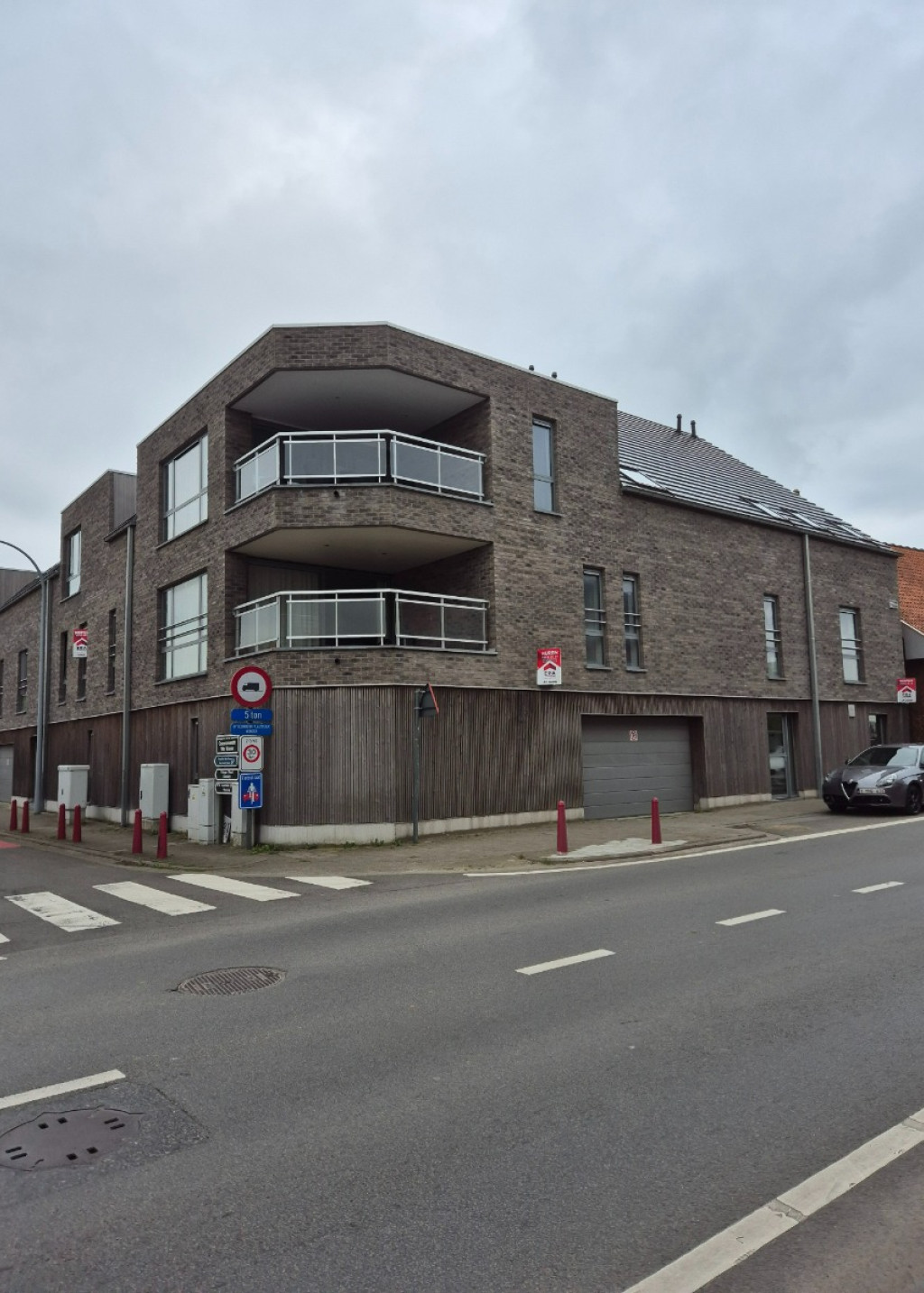 Ieperstraat - 45 - 0101 - 8980