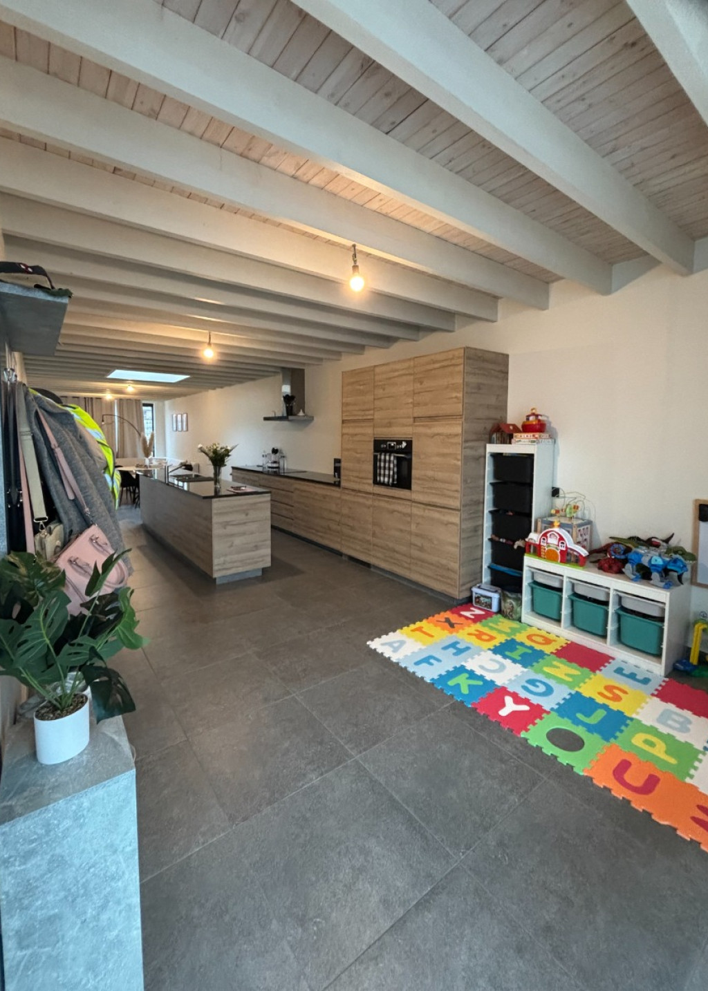 Kloosterstraat - 12 - - 8940