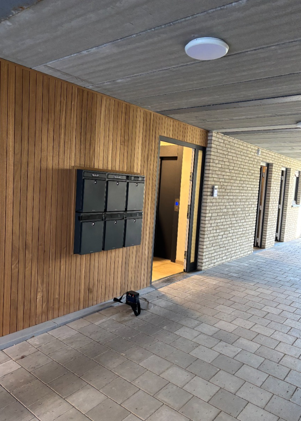 Dadizeelsestraat - 18 - 0102 - 4 - 8890