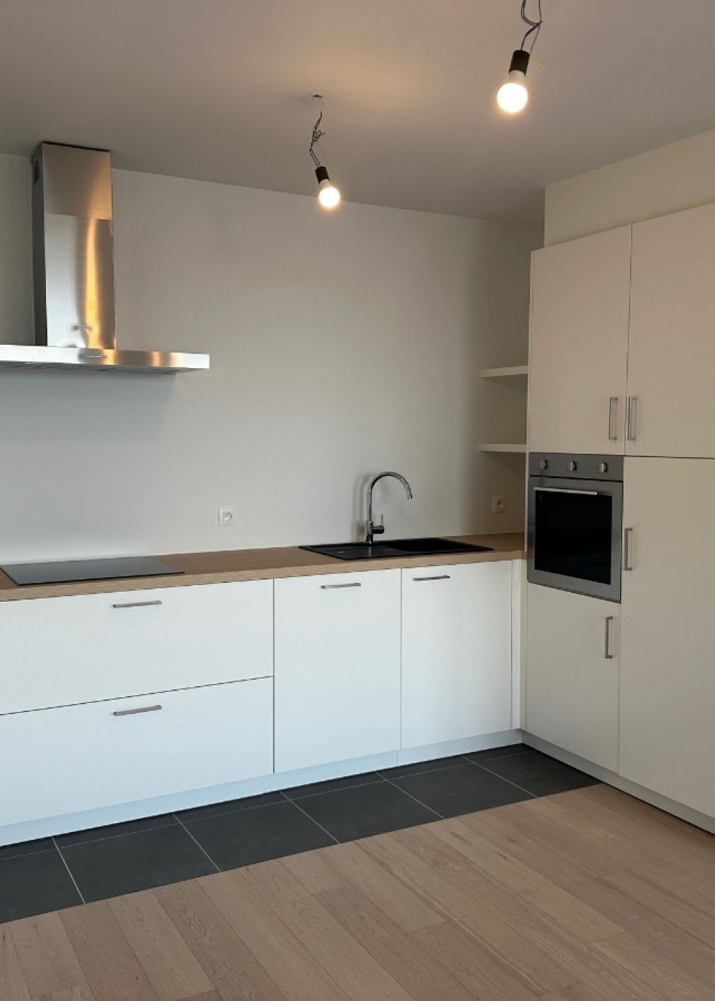 Zuidburgweg - 107 - 0303 - 8630