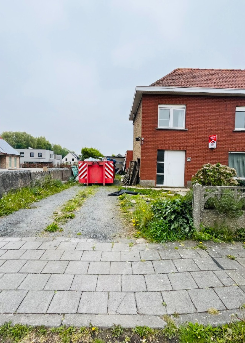 Langemarkstraat - 72 - - 8980