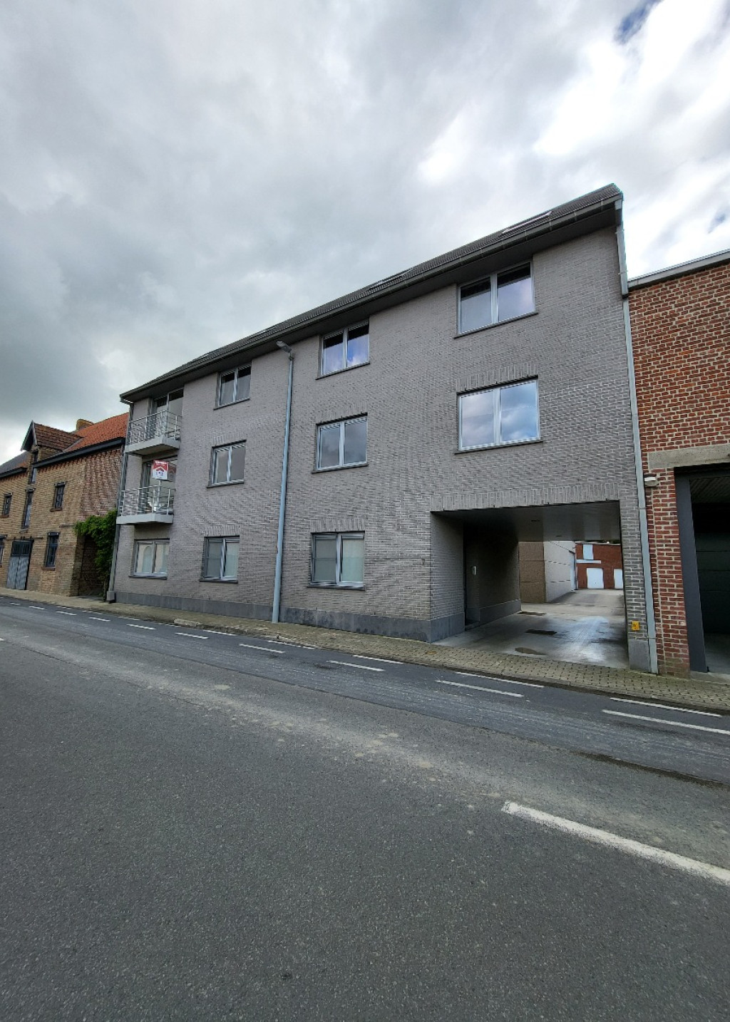 Langemarkstraat - 7 - bus 2 - 8920