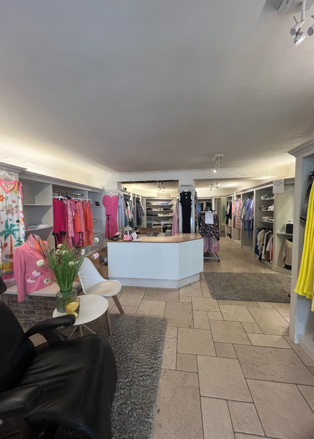 Marktplein - 27 - - 8750