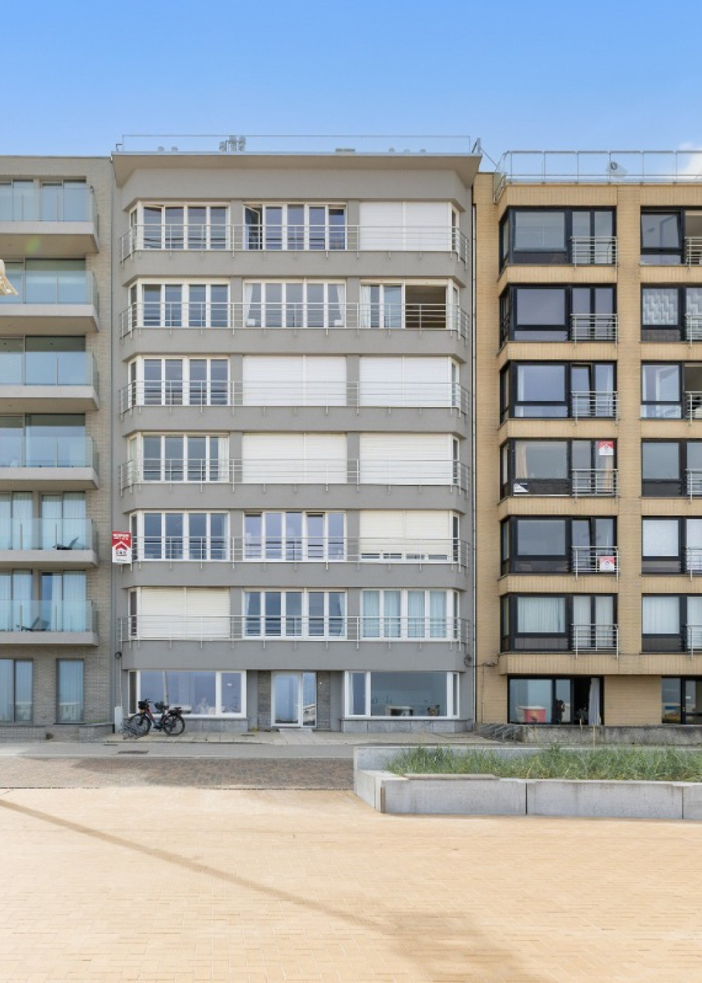 Zeedijk - 67 - 201 - 8670