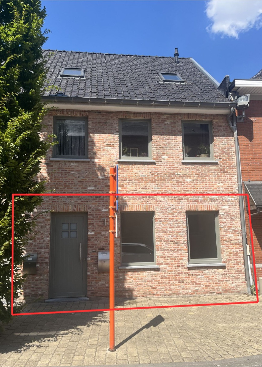 Kerkplein - 12 - 00.01 - 8750