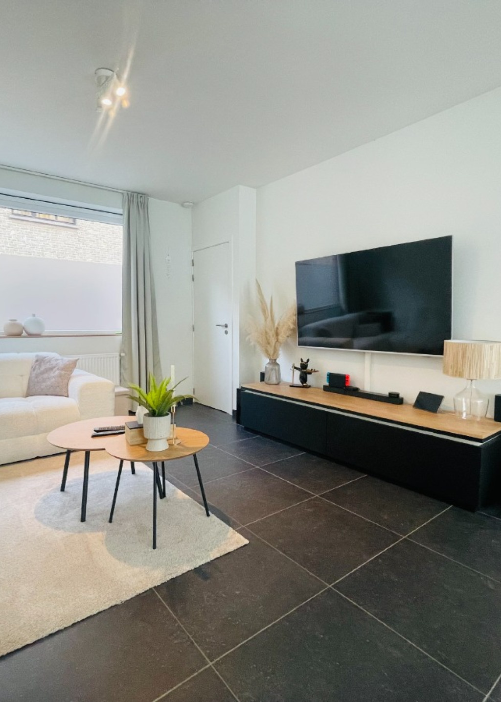Donkerstraat - 16 - - 8940