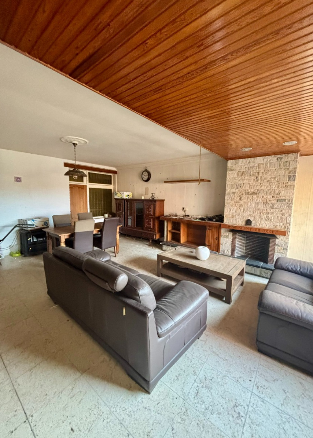 Weggevoerdenstraat - 11 - - 8972