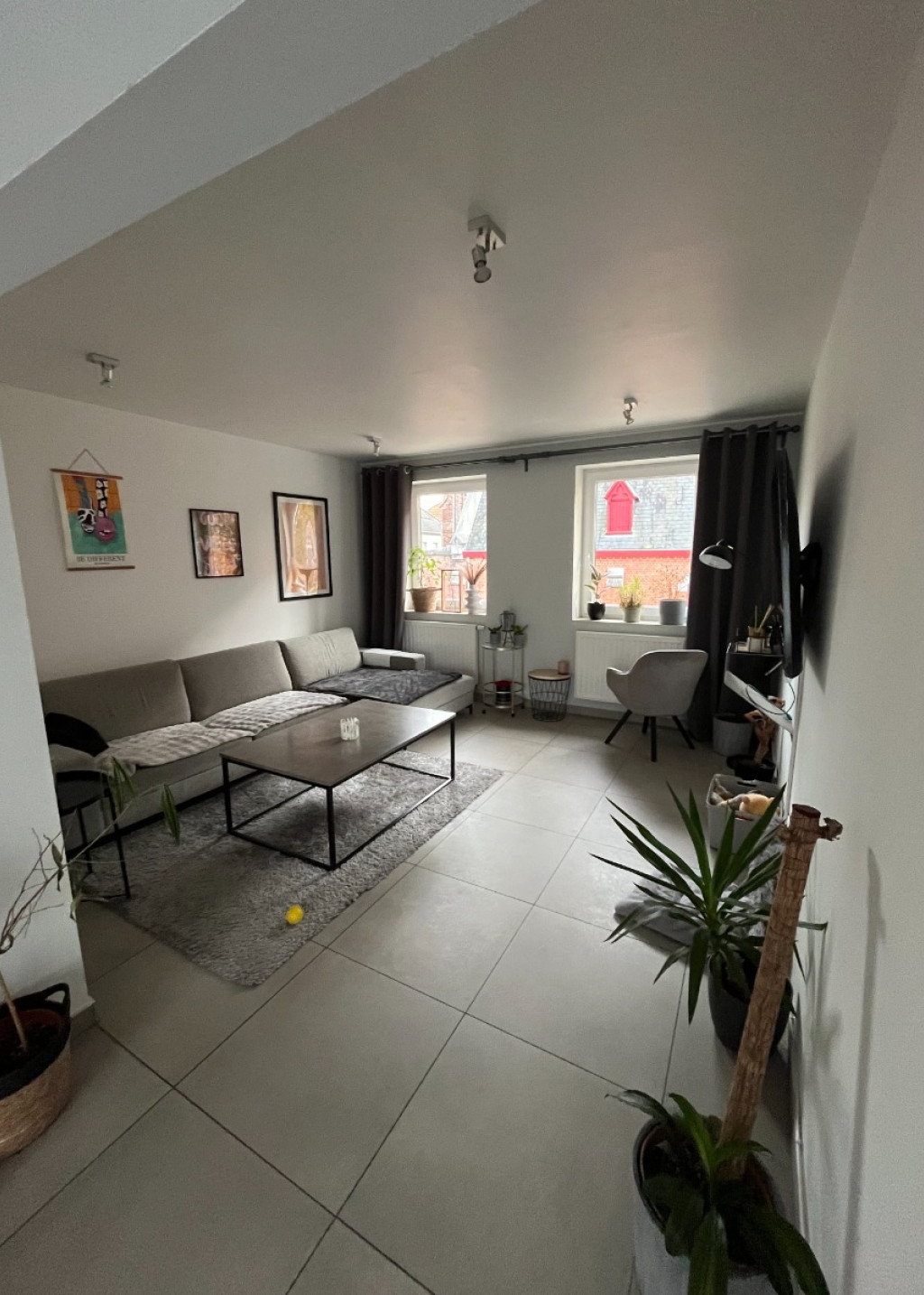 Kerkplein - 12 - 0101 - 8750