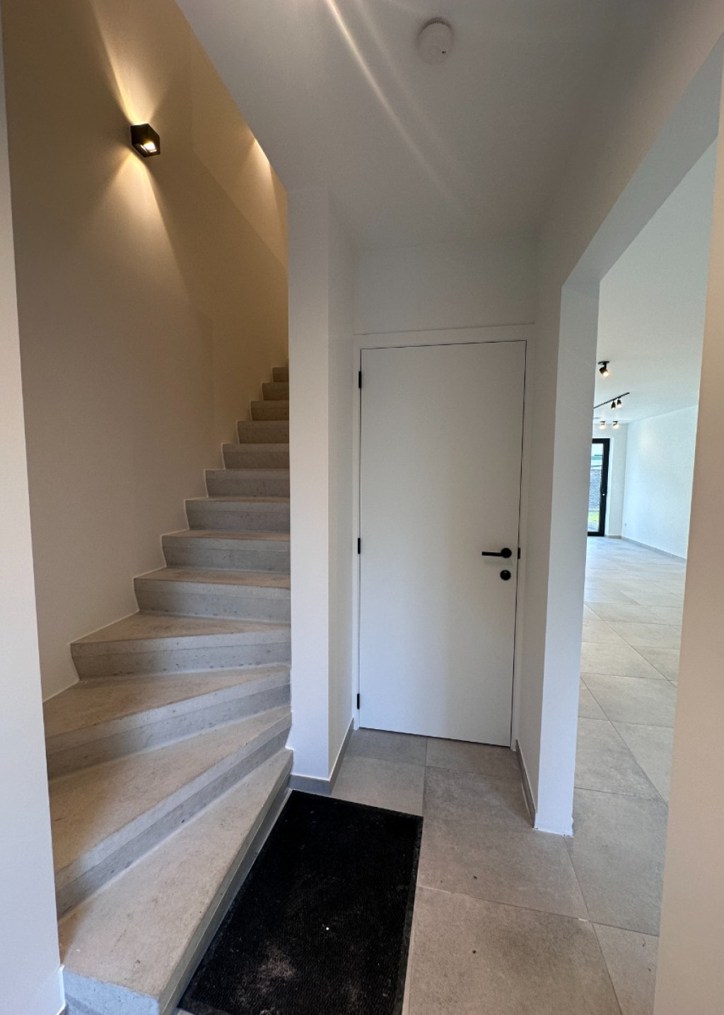 Hoevenstraat - 6 - D - 3920