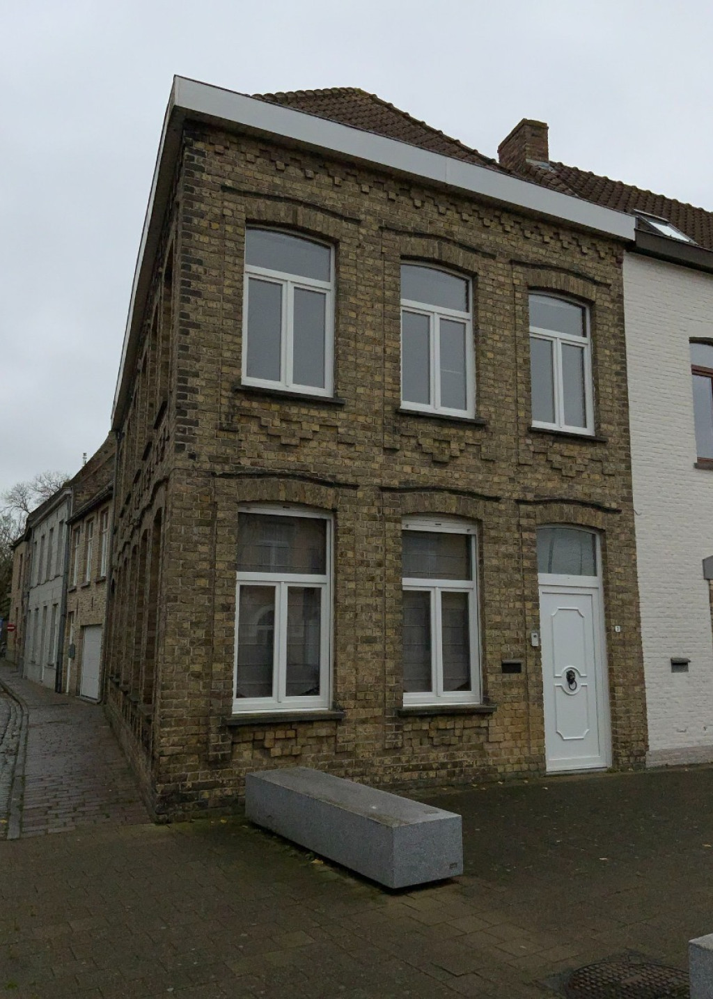 Daniel De haenelaan - 3 - - 8630