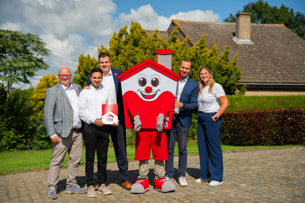 ERA RYCKAERT - Team met mascotte