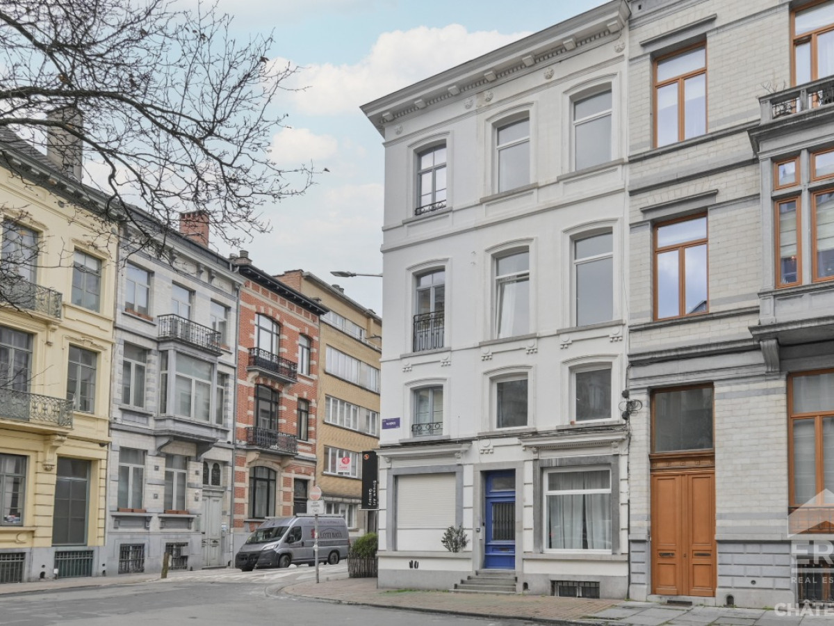 Prachtige woning met 8 slaapkamers te huur in Saint-Gilles