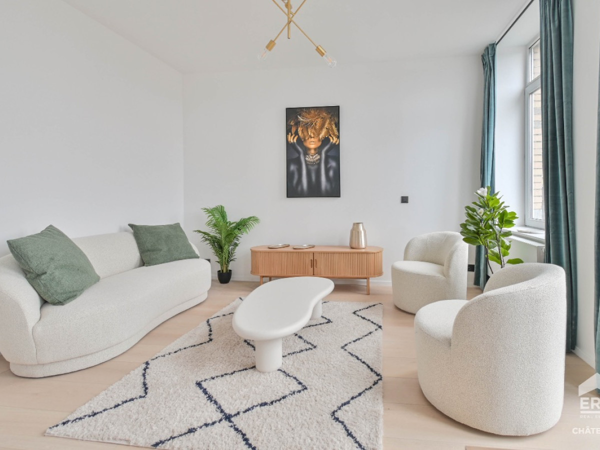 Saint Gilles - kamer in een gedeeld appartement te huur