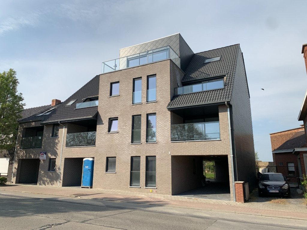 Statiestraat - 49-53 - garage 8 - garage - 8980