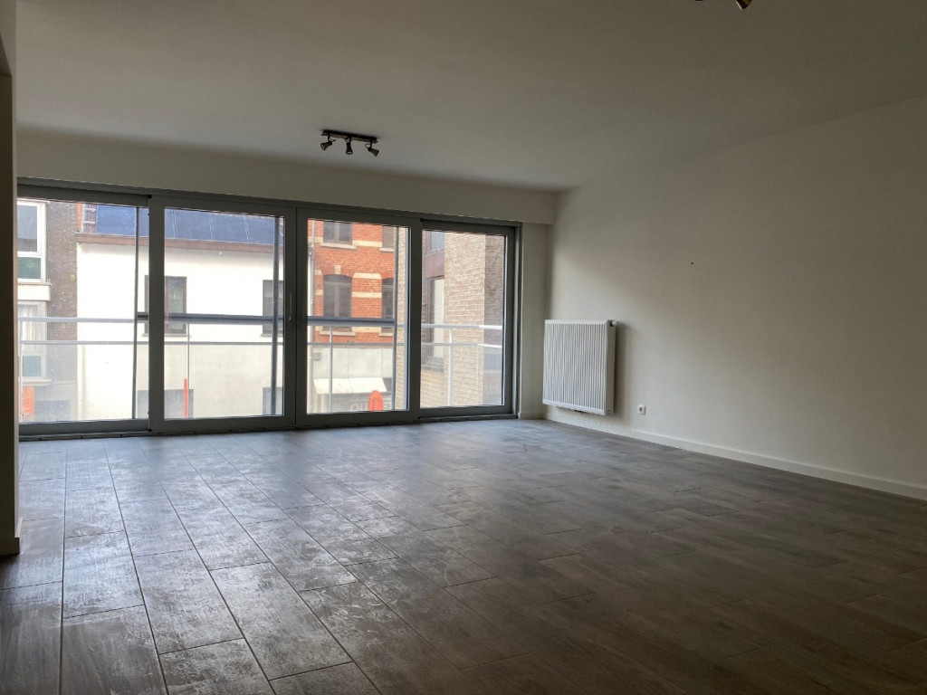 Onze Lieve Vrouwstraat - 8 - 8 - 3580