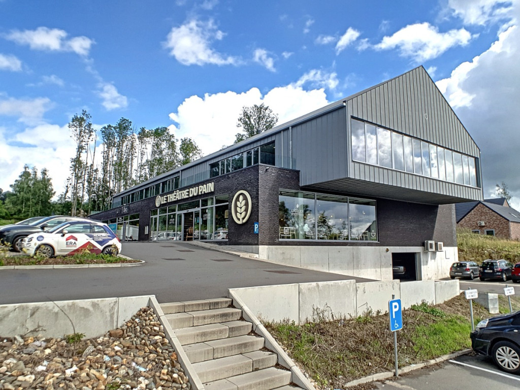 Rue de l’Aérodrome - 18 - 211m² - 4140