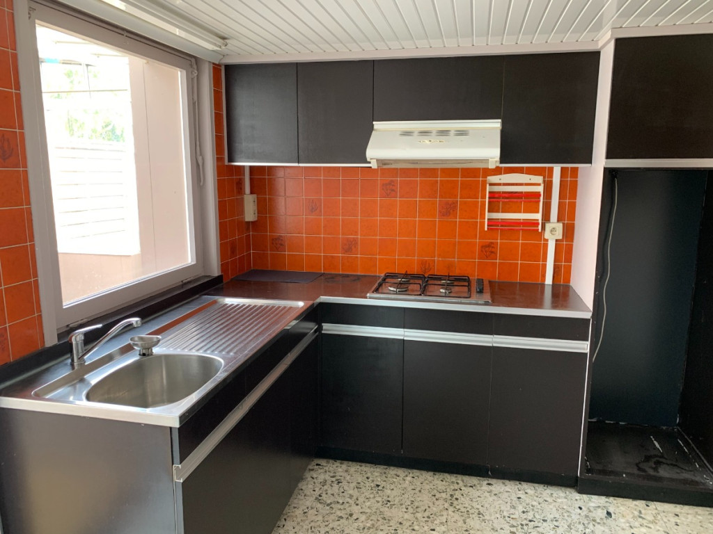 Schendekouterstraat - 9 - - 8940