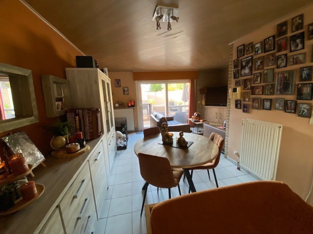 Volkslaan - 8 - - 8930