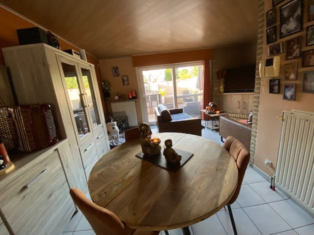 Volkslaan - 8 - - 8930